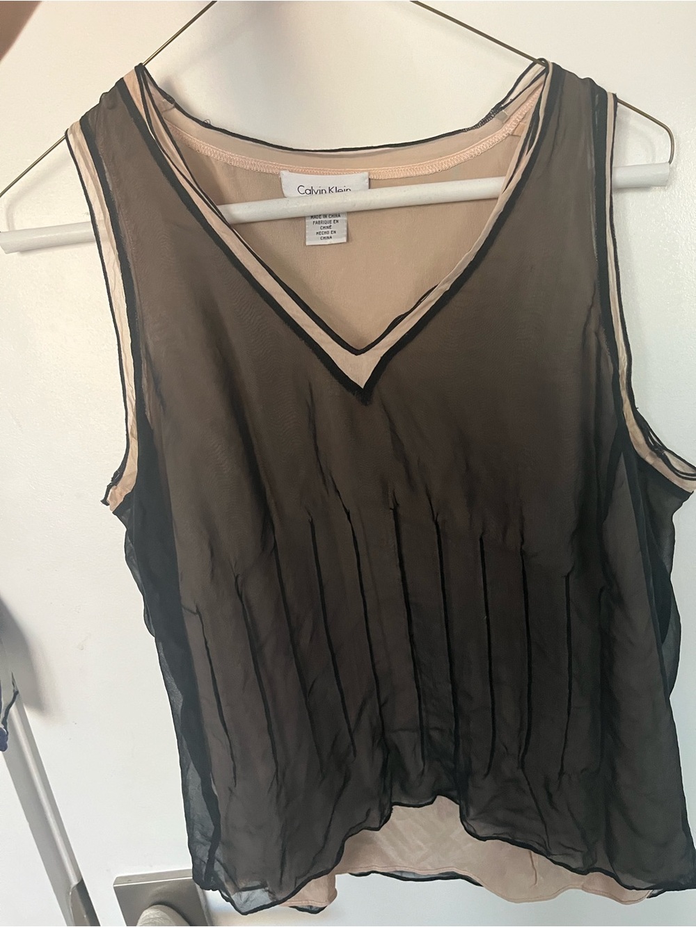 Layered silk Calvin Klein top medium vintage
